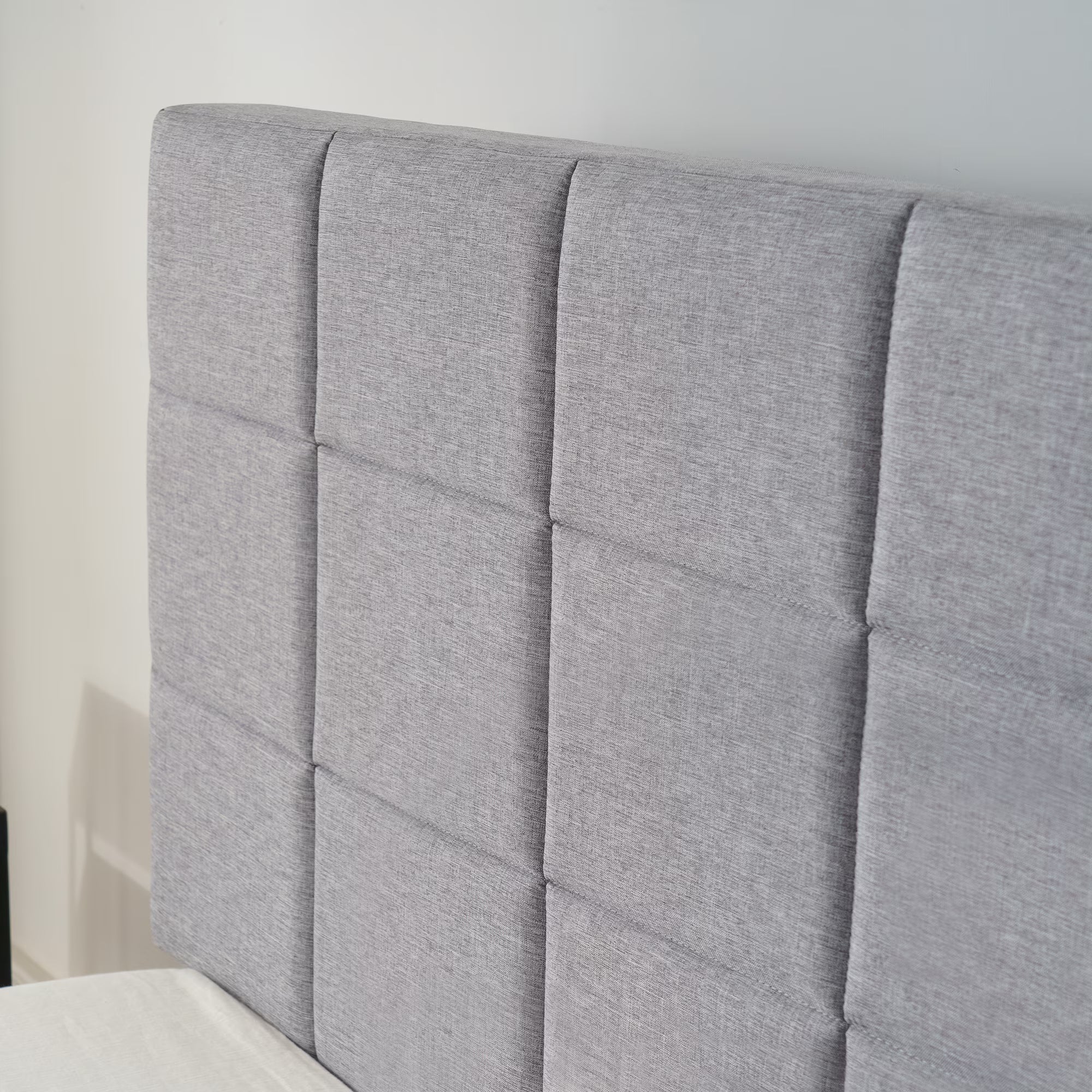 Gray Upholstered Square Tufted Platform Bed, No Box Spring Needed